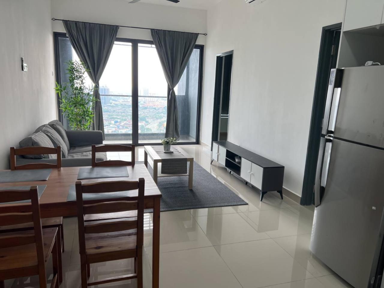 Comfort Bedroom @ Aera Residence Petaling Jaya Ngoại thất bức ảnh